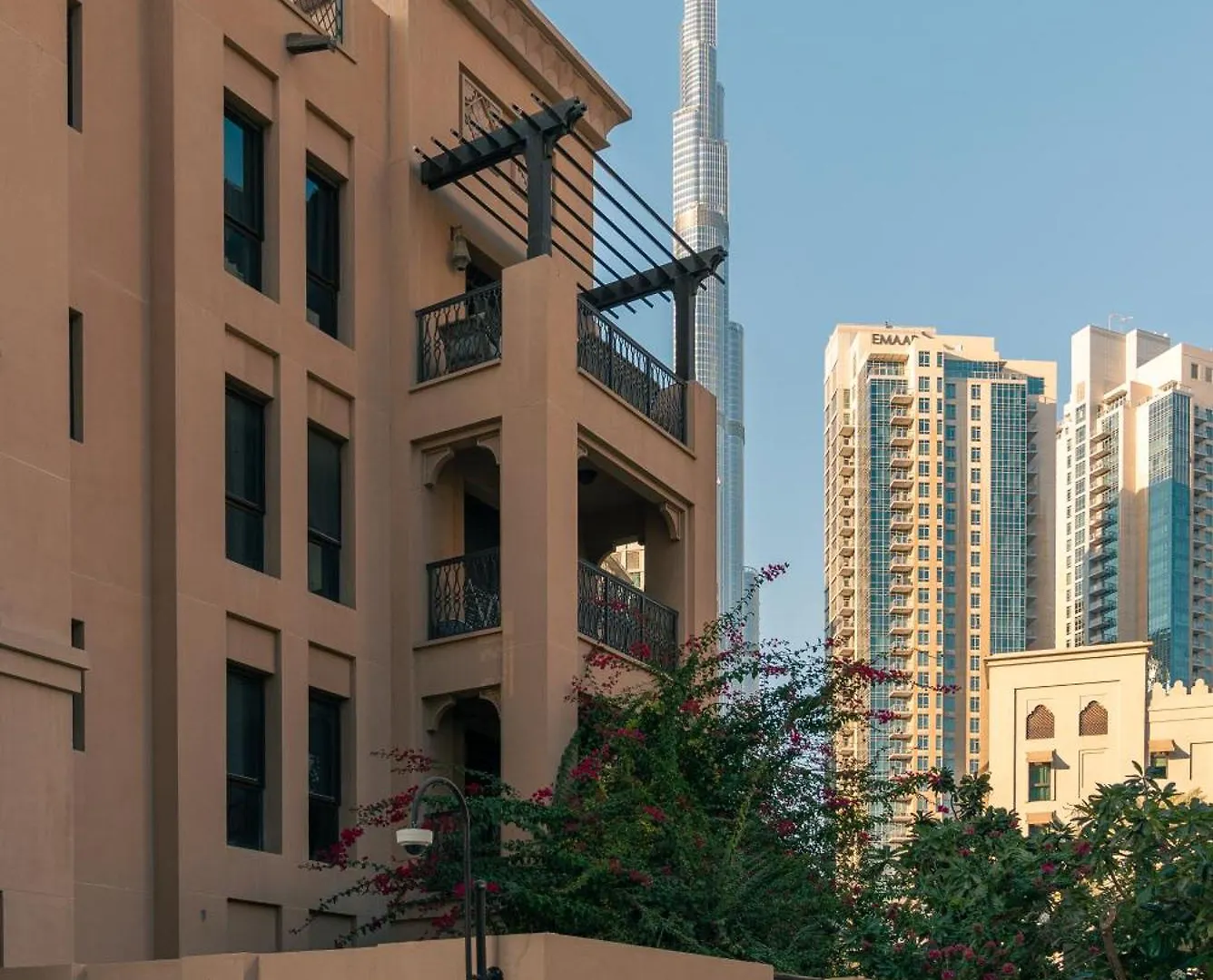 Burj Khalifa View - Zanzabeel Downtown Dubai - Free Parking Apartment